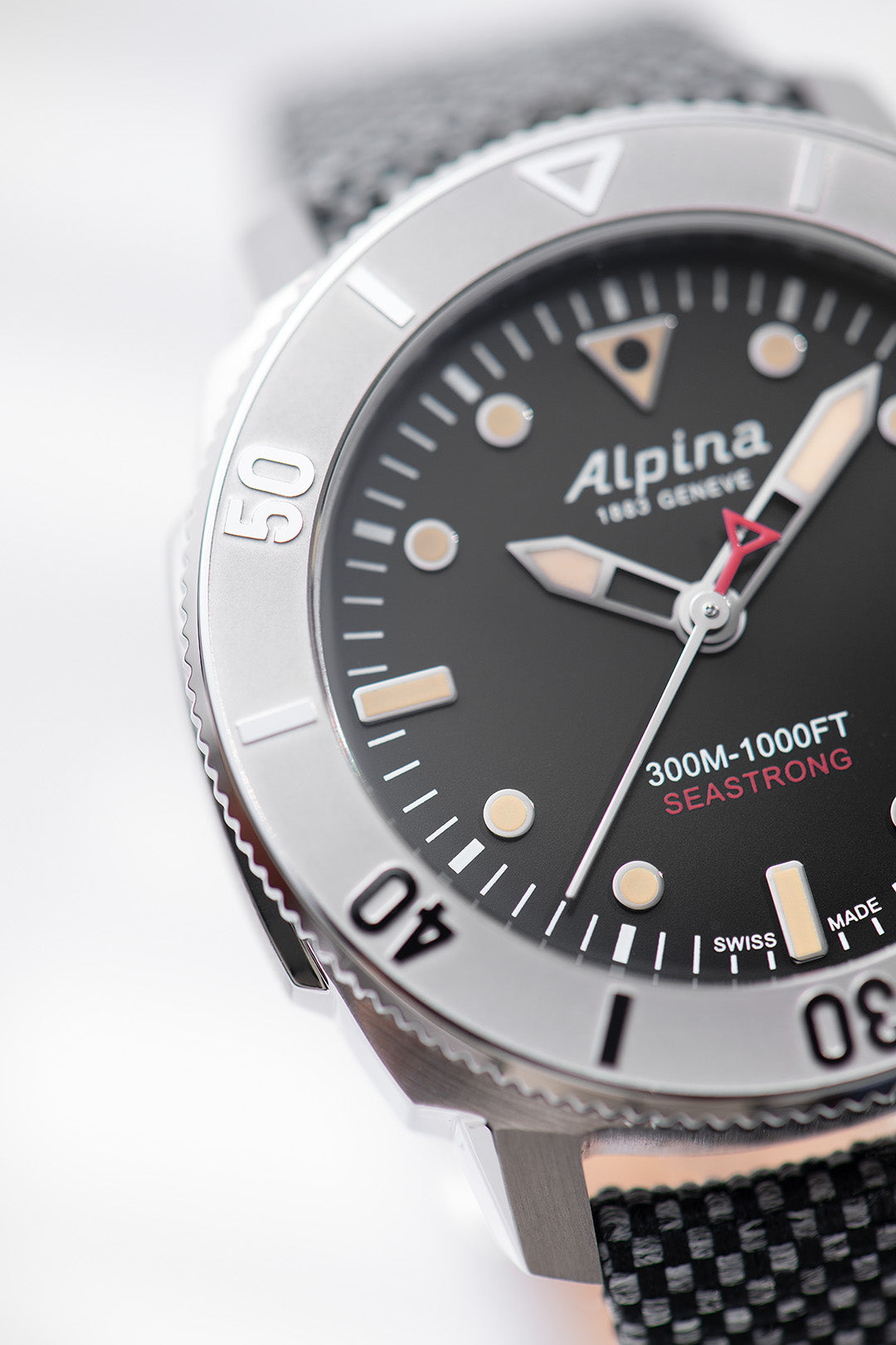 Alpina - SEASTRONG DIVER 300 AUTOMATIC - AL-525BBG4VR6