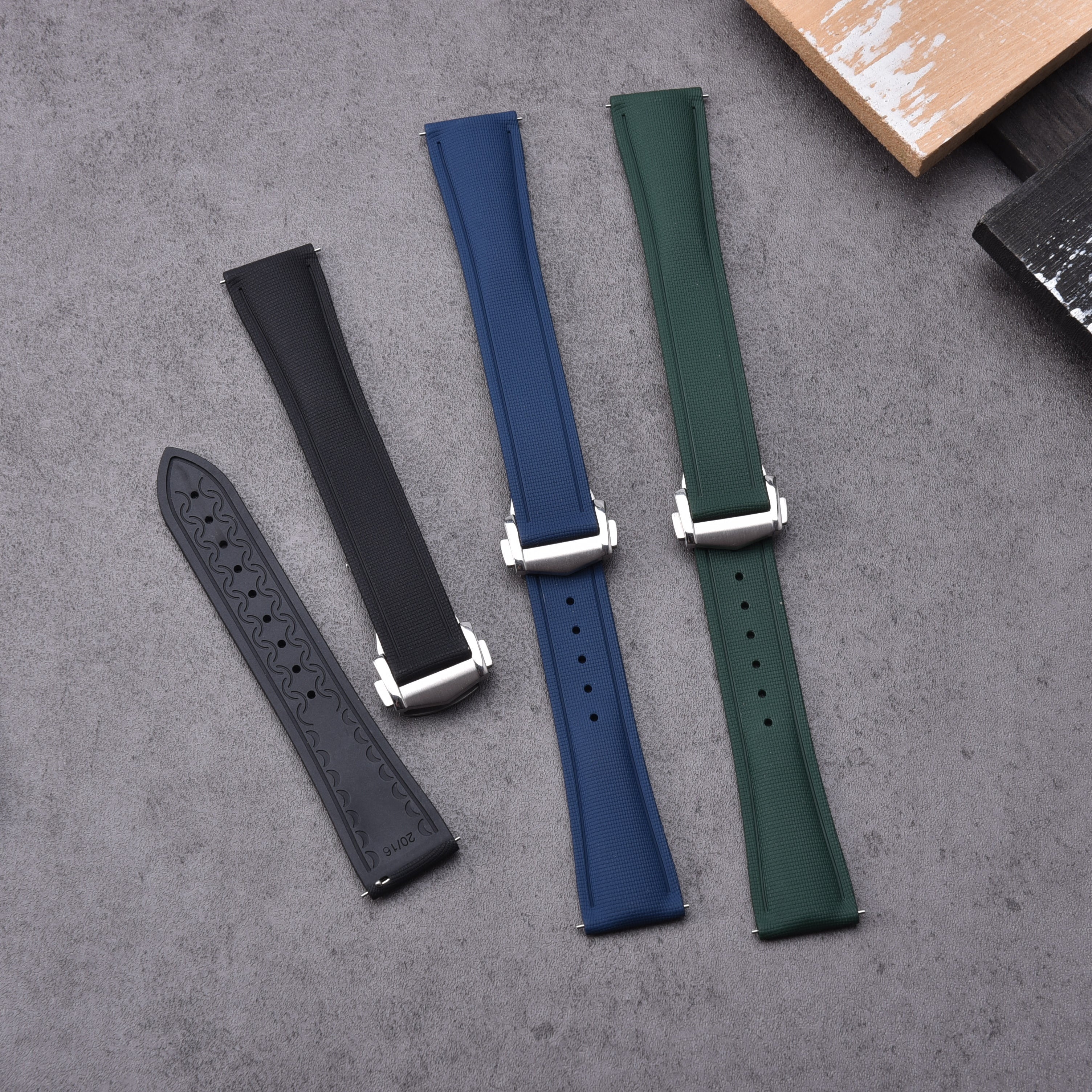 Halifax Watch Bands – Endurance FKM – AnchorFit™ Design