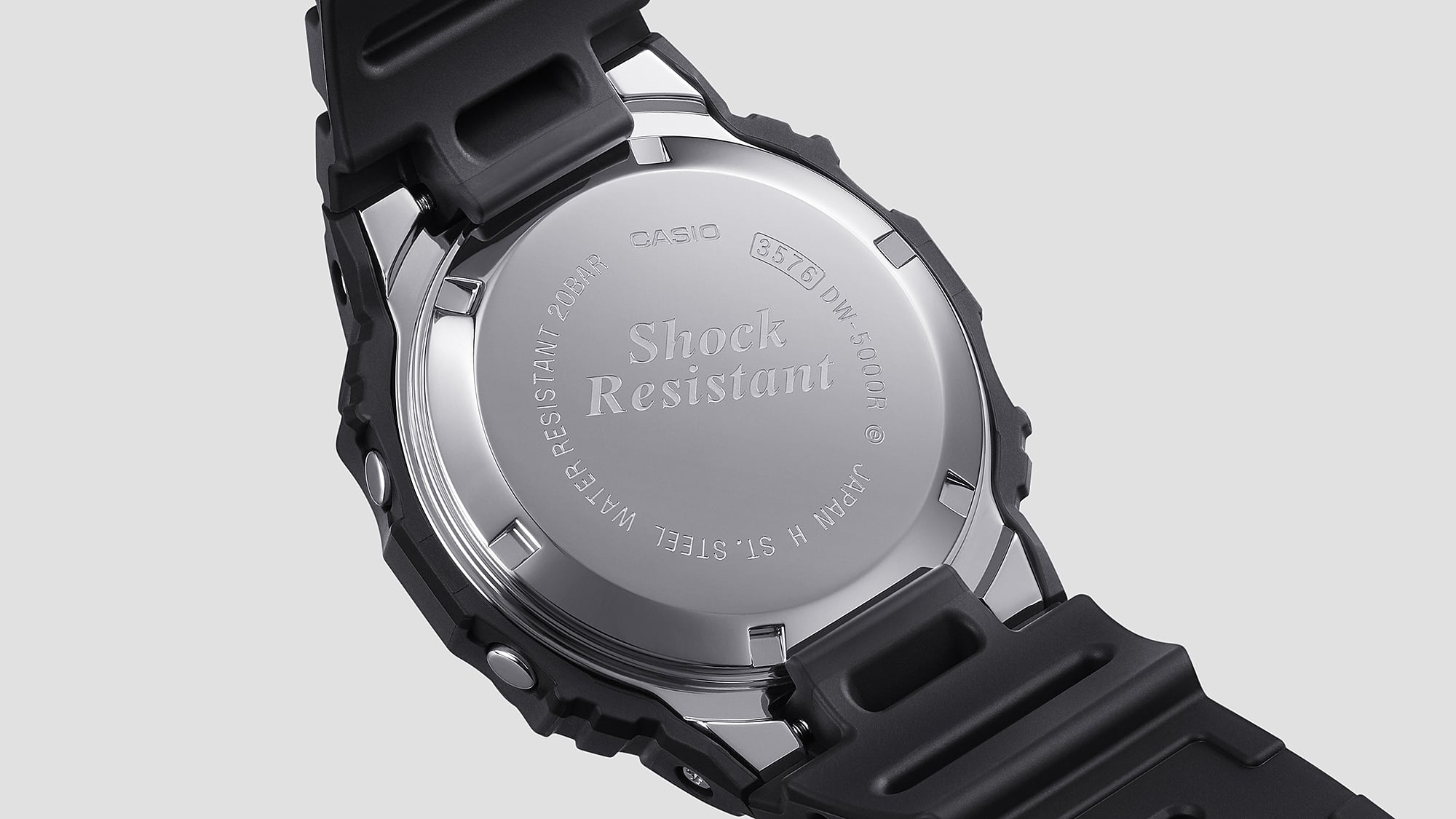 Casio G-Shock - DW5000R-1A - Original G-Shock Recreation Casio G-Shock - DW5000R-1A - Original G-Shock Recreation