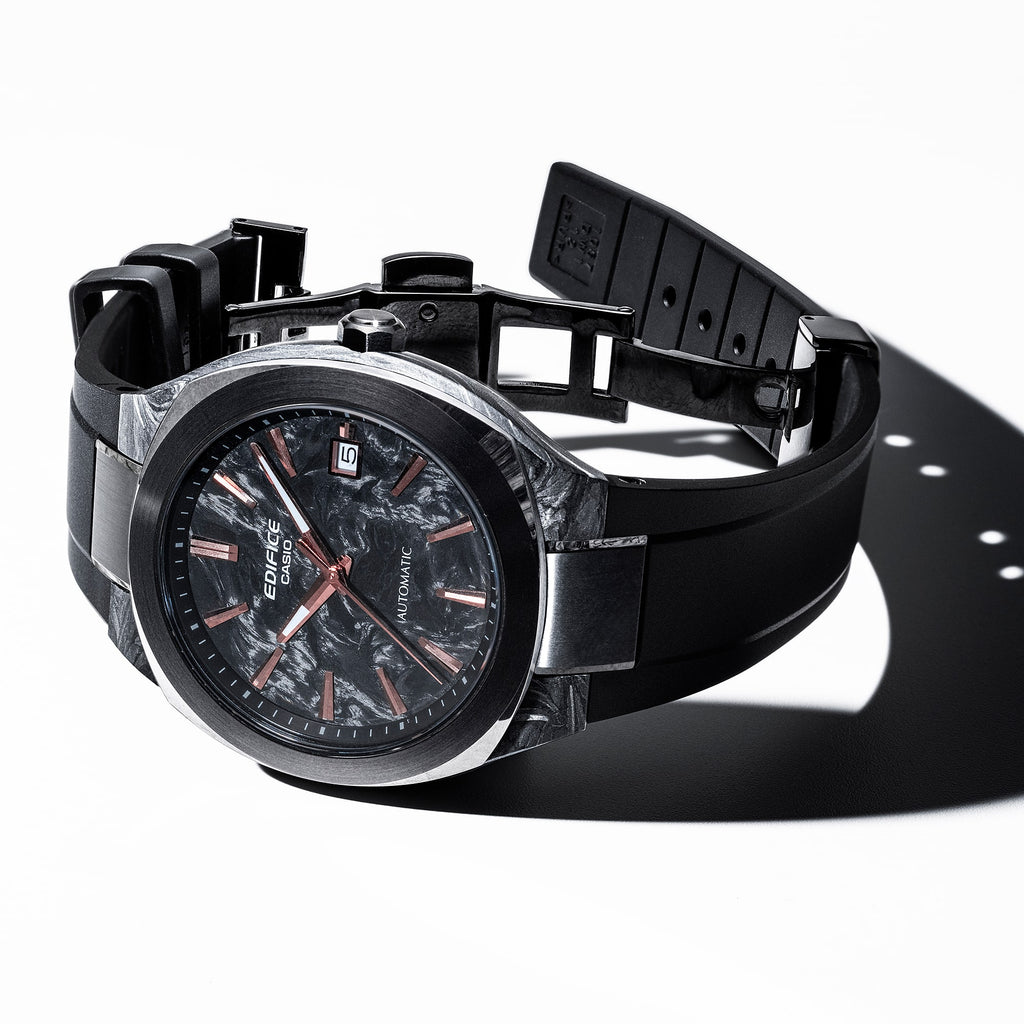 Casio Edifice Automatique - Cadran en Carbone Forgé - Blanc
