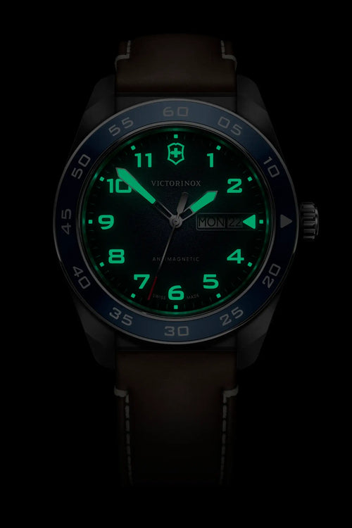 Victorinox Watch - Swiss Army Heritage 242040