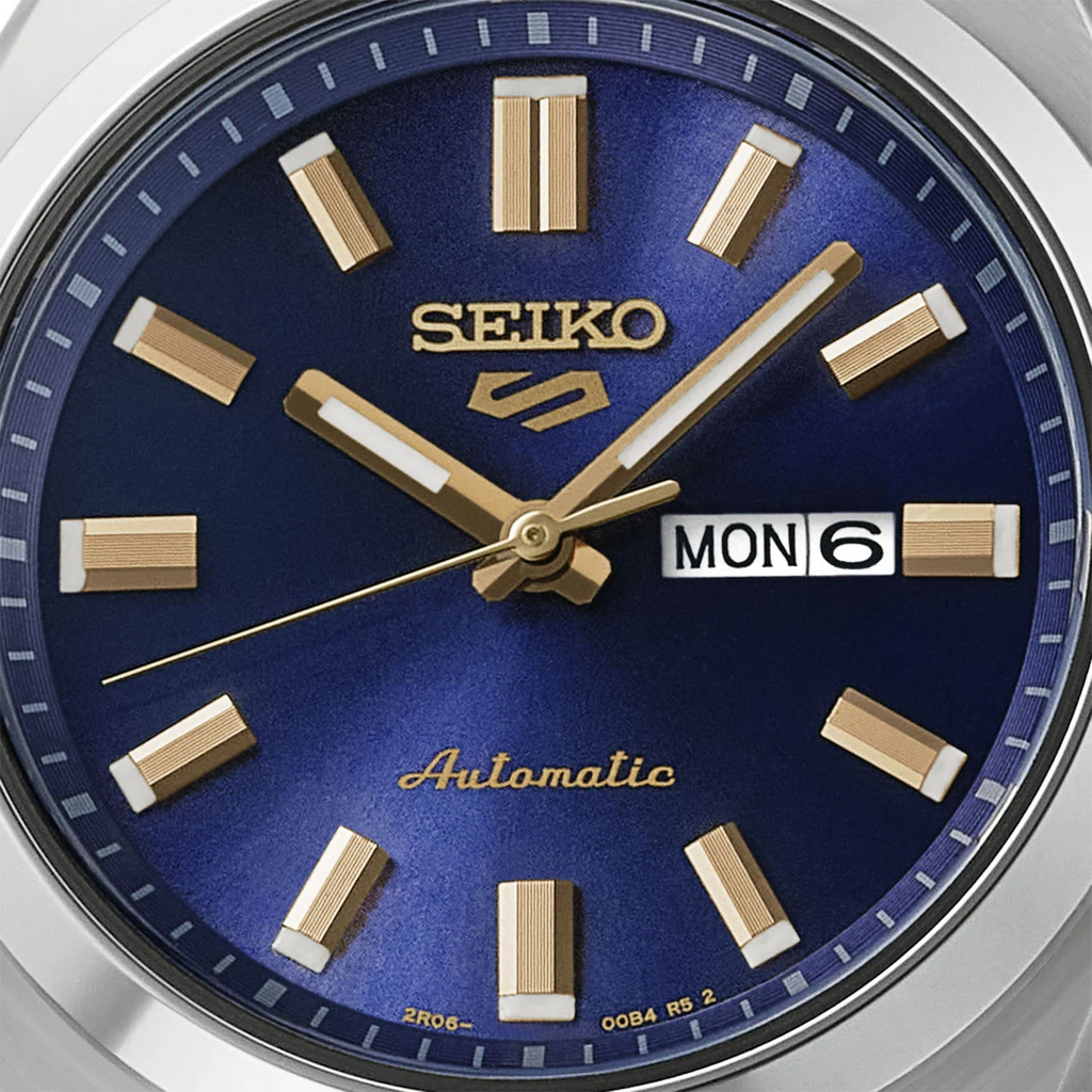 Seiko 5 Sports- ‘Hebitama’ SNXS in Denim blue
