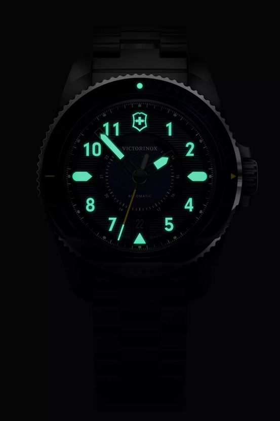 Victorinox Journey 1884 Automatic 242010