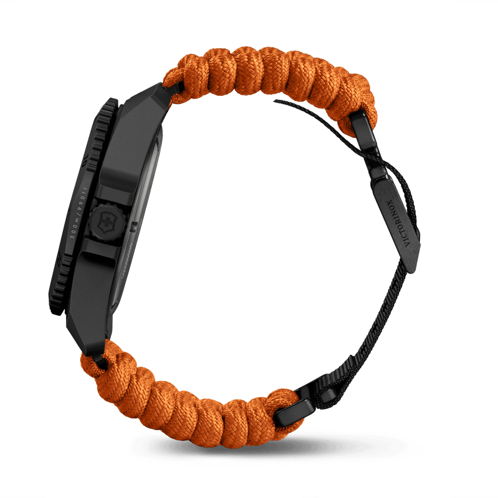 Victorinox Watch - Dive Pro Quartz Titanium - Orange