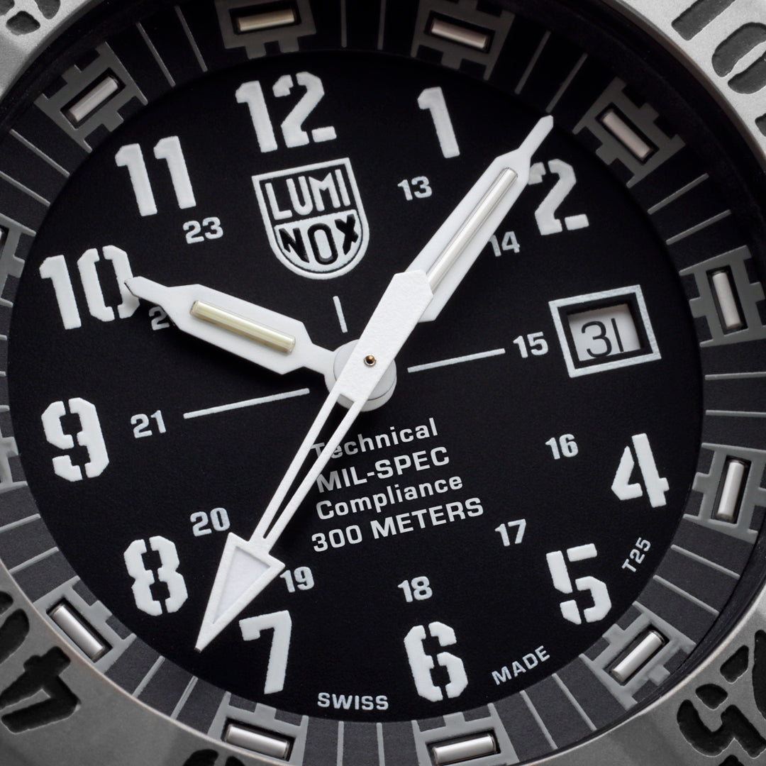 Luminox Navy Seal Watch - 3350 MIL-SPEC Series - 3351.1.SET