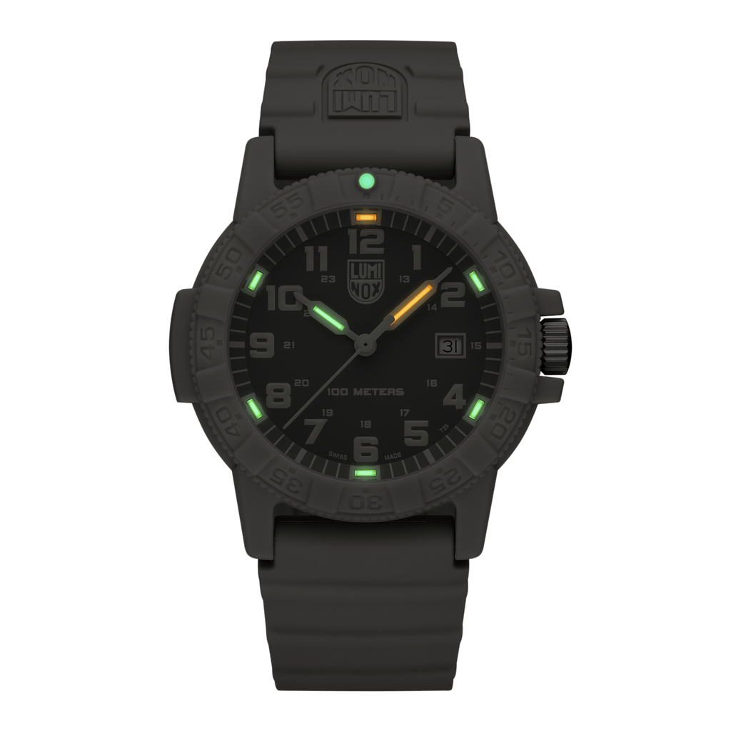Luminox Navy Seal Watch - Giant Sea Turtle 0320 Series