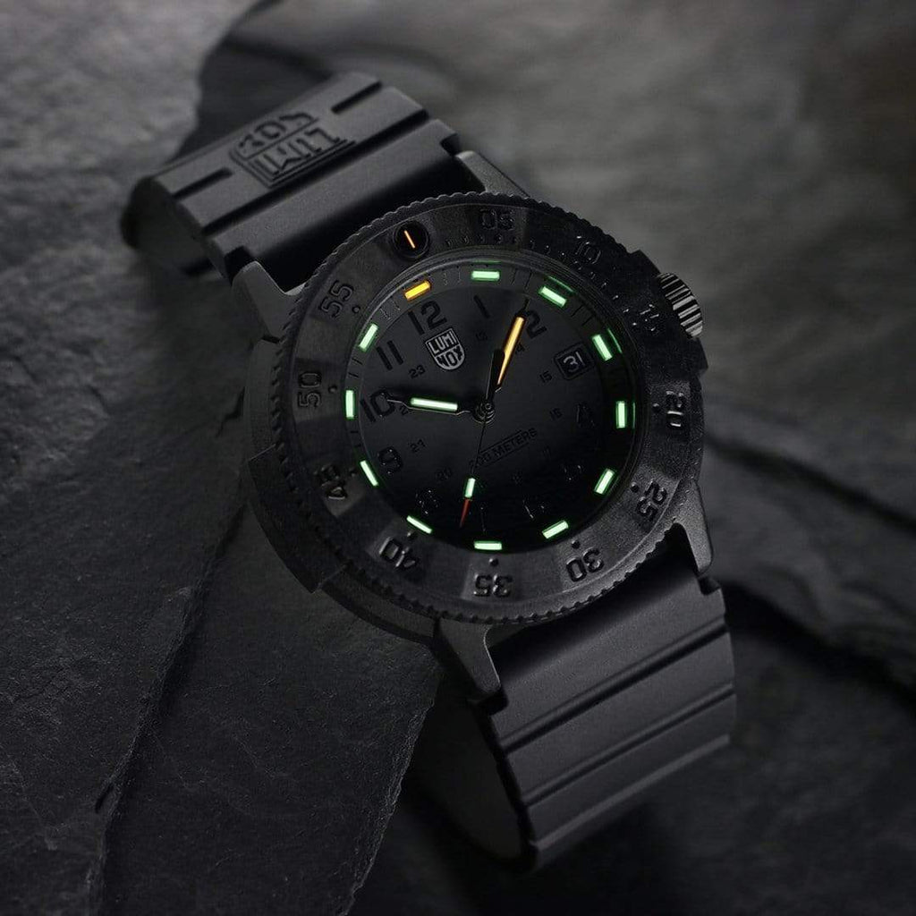 Luminox - 3000 EVO Series - Black Out
