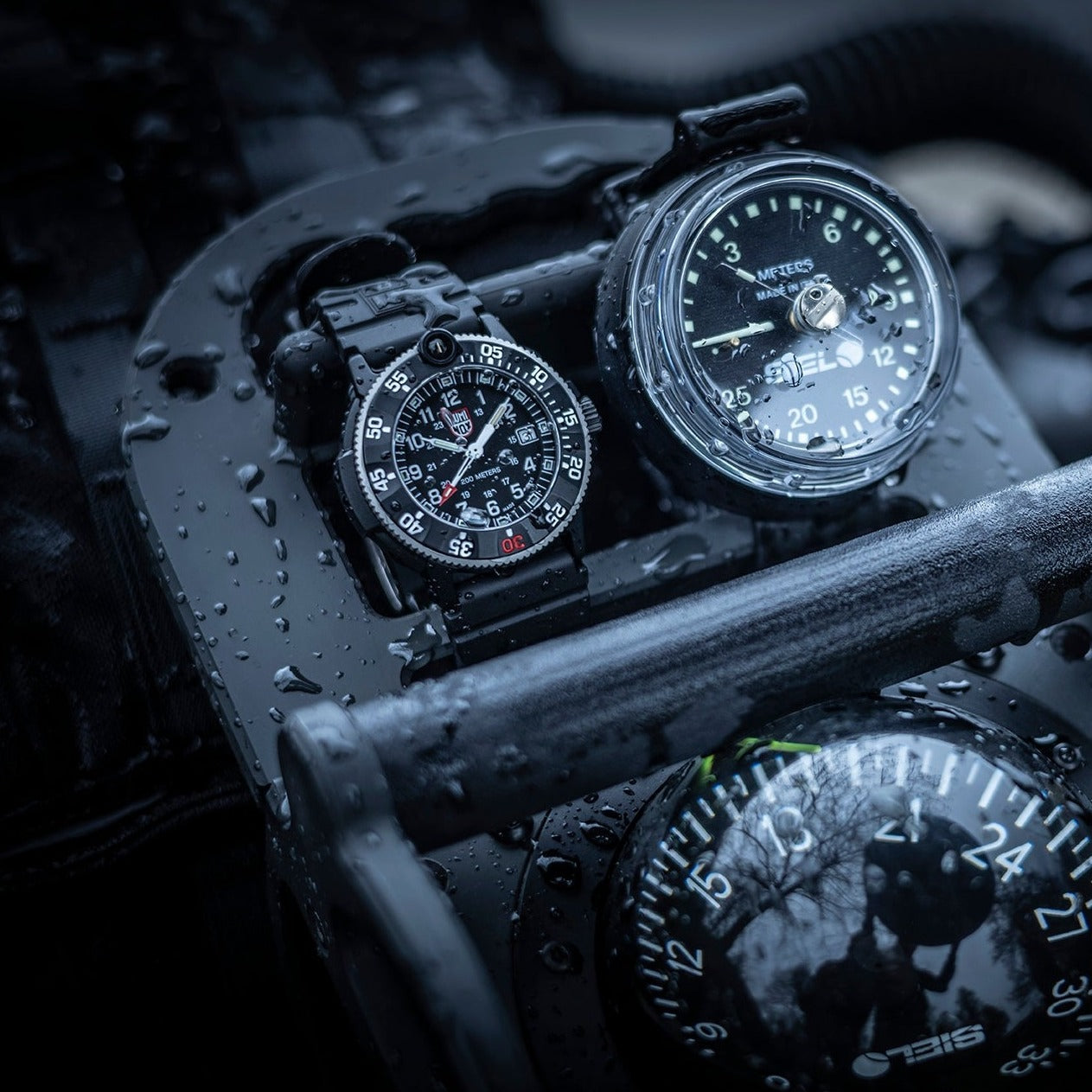 Luminox - Original Navy Seals - 33001.H.SET