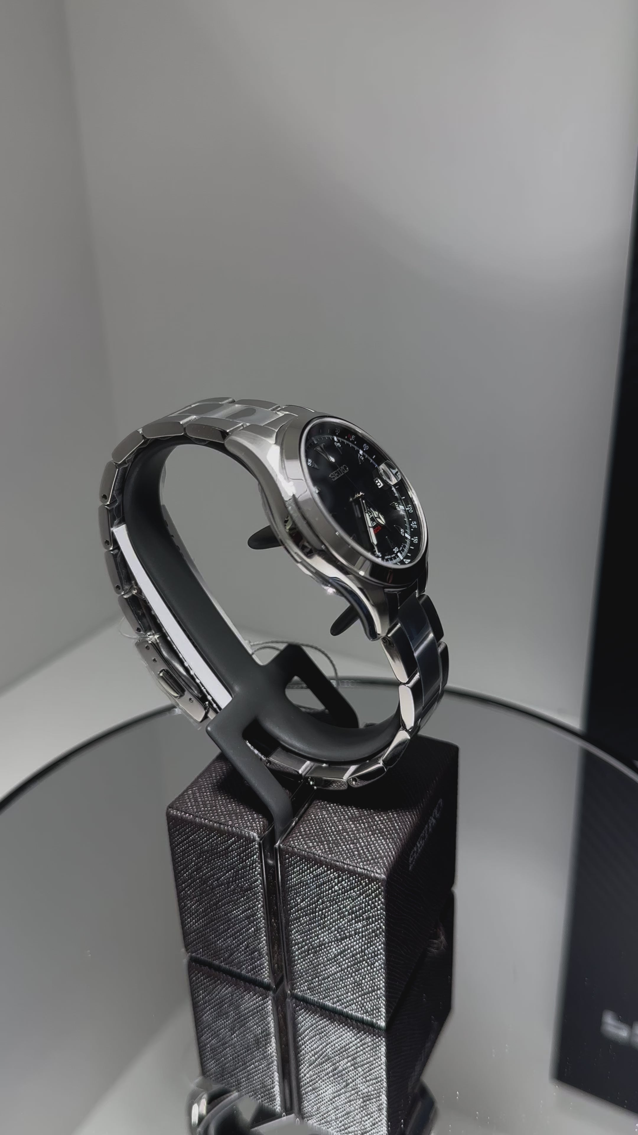 Seiko PROSPEX Alpinist - Black Dial