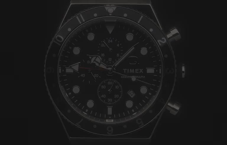 Timex - Q Reissue 40 mm - Chronographe à trois fuseaux horaires
