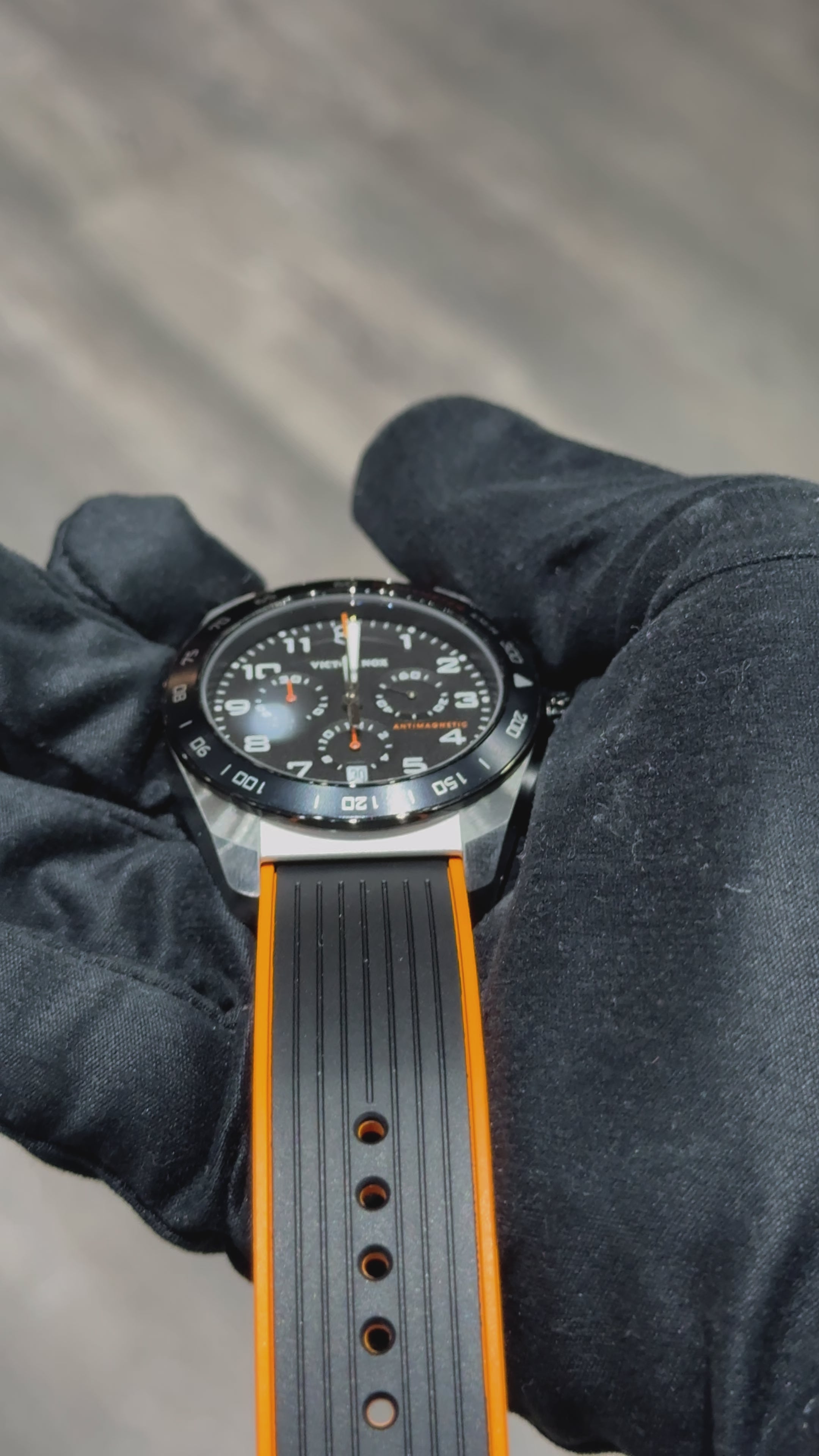 Montre Victorinox - Chronographe Swiss Army Heritage