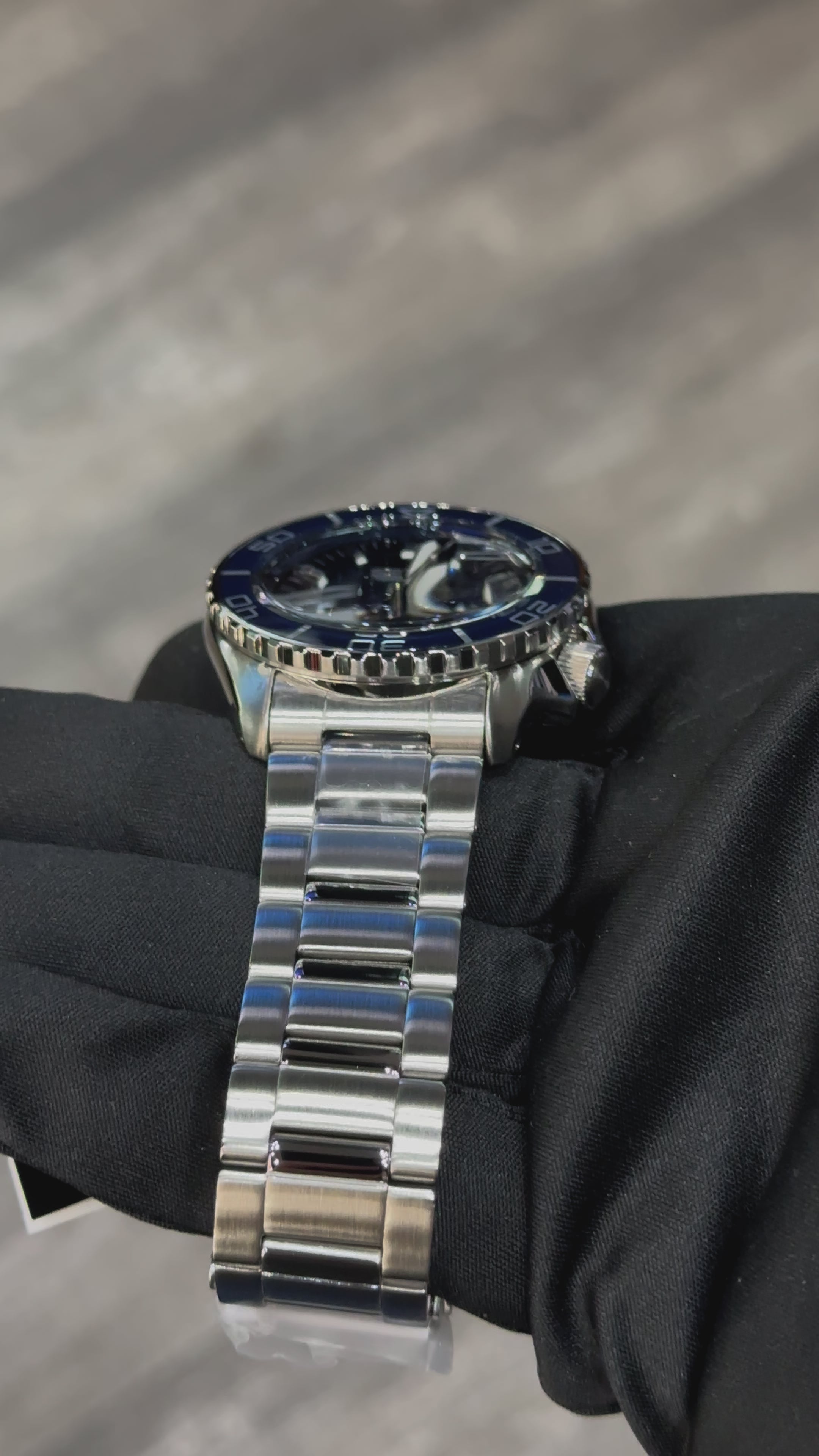 Seiko 5 Sport - SKX Series - SNZH5 Bluetone Redux