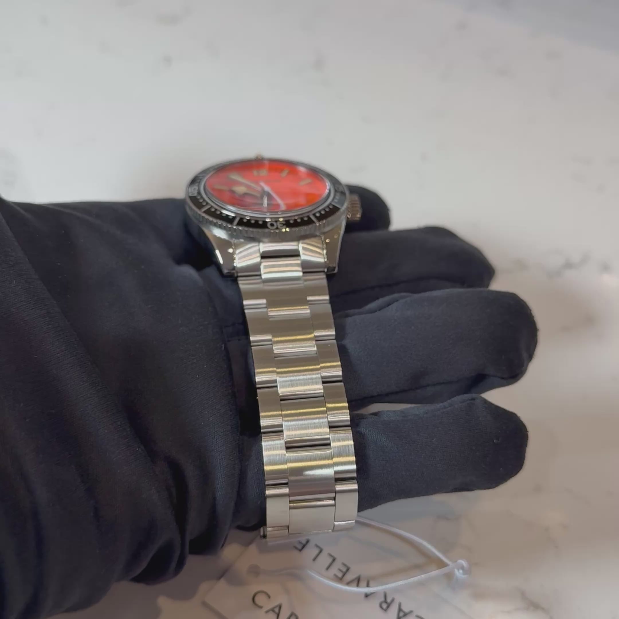 Caravelle Automatic - Sea Hunter