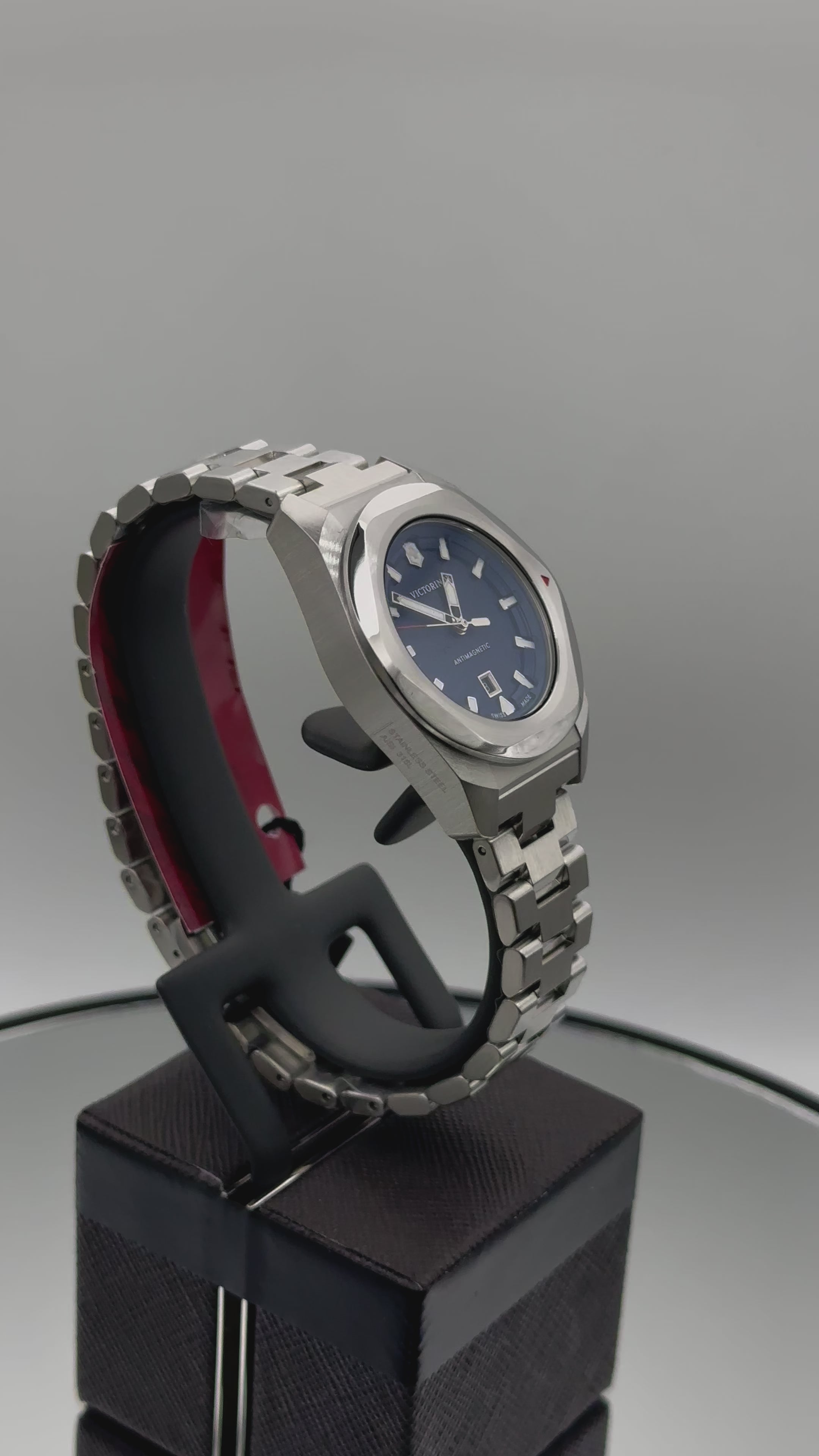 Montre Victorinox - 32mm INOX 