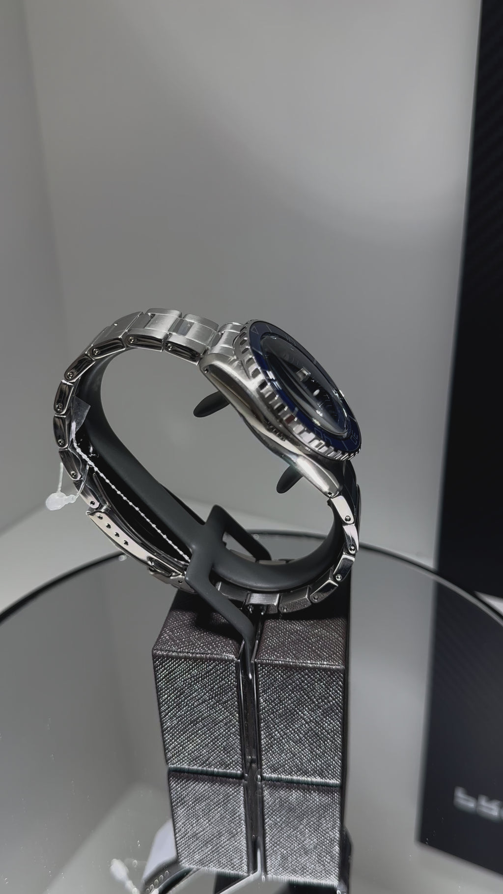 ਸੀਕੋ 5 ਸਪੋਰਟ - SKX ਸੀਰੀਜ਼ - SNZH5 ਬਲੂਟੋਨ ਰੈਡਕਸ