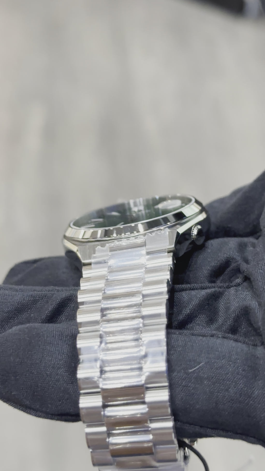 Citizen Automatic - ‘TSUYOSA’ - Green Dial