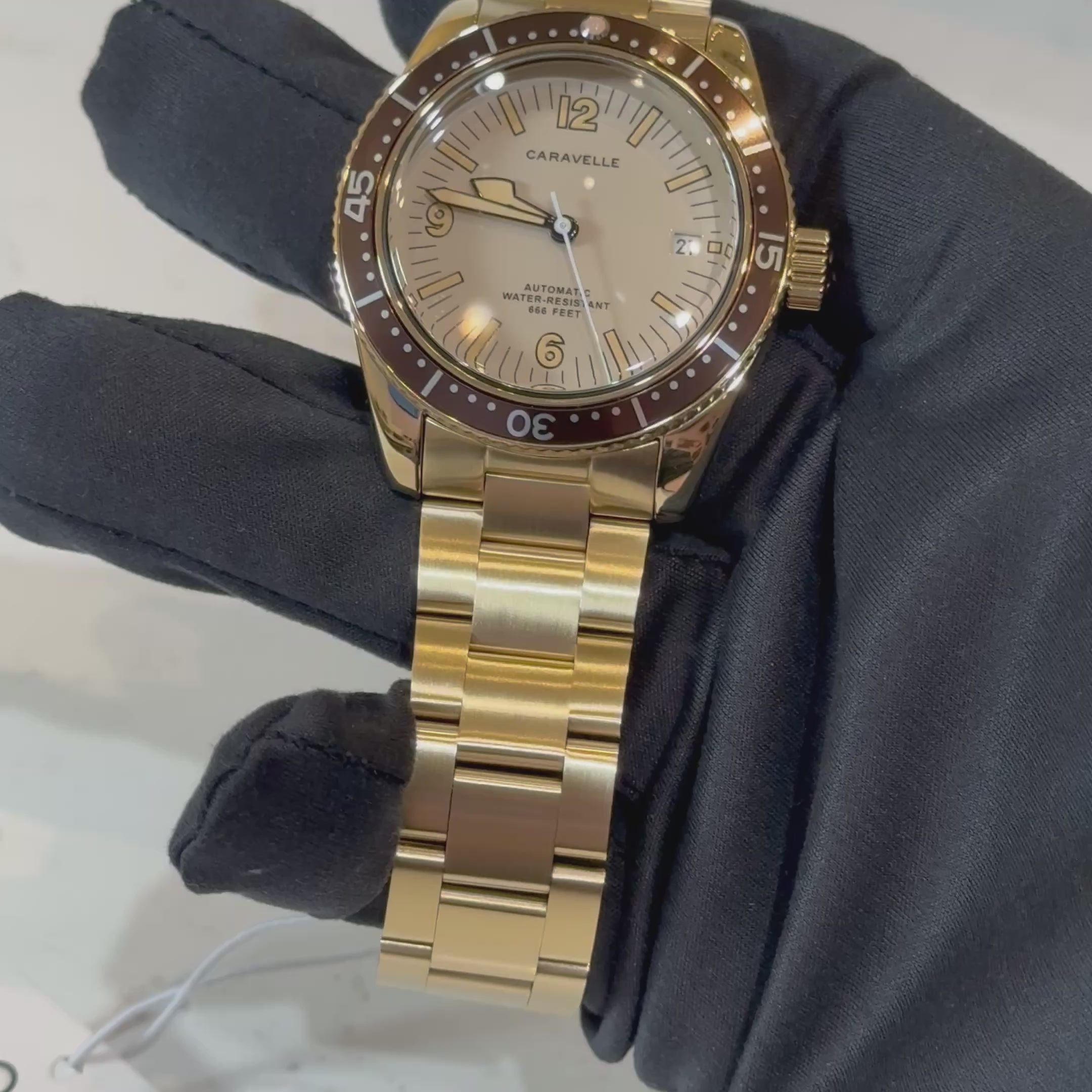 Caravelle Automatic - Sea Hunter