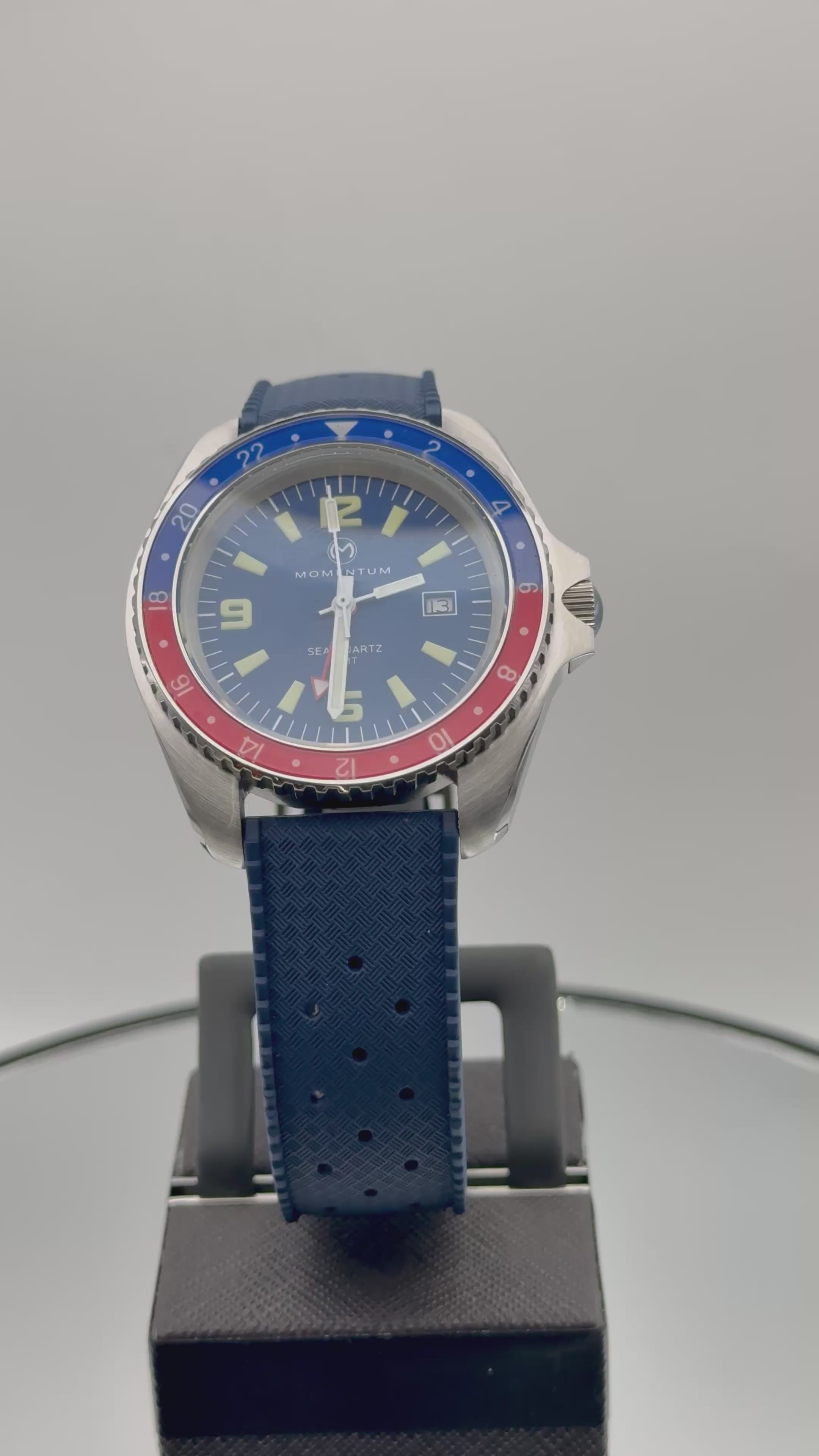 Momentum Sea Quartz 30 - Cadran noir