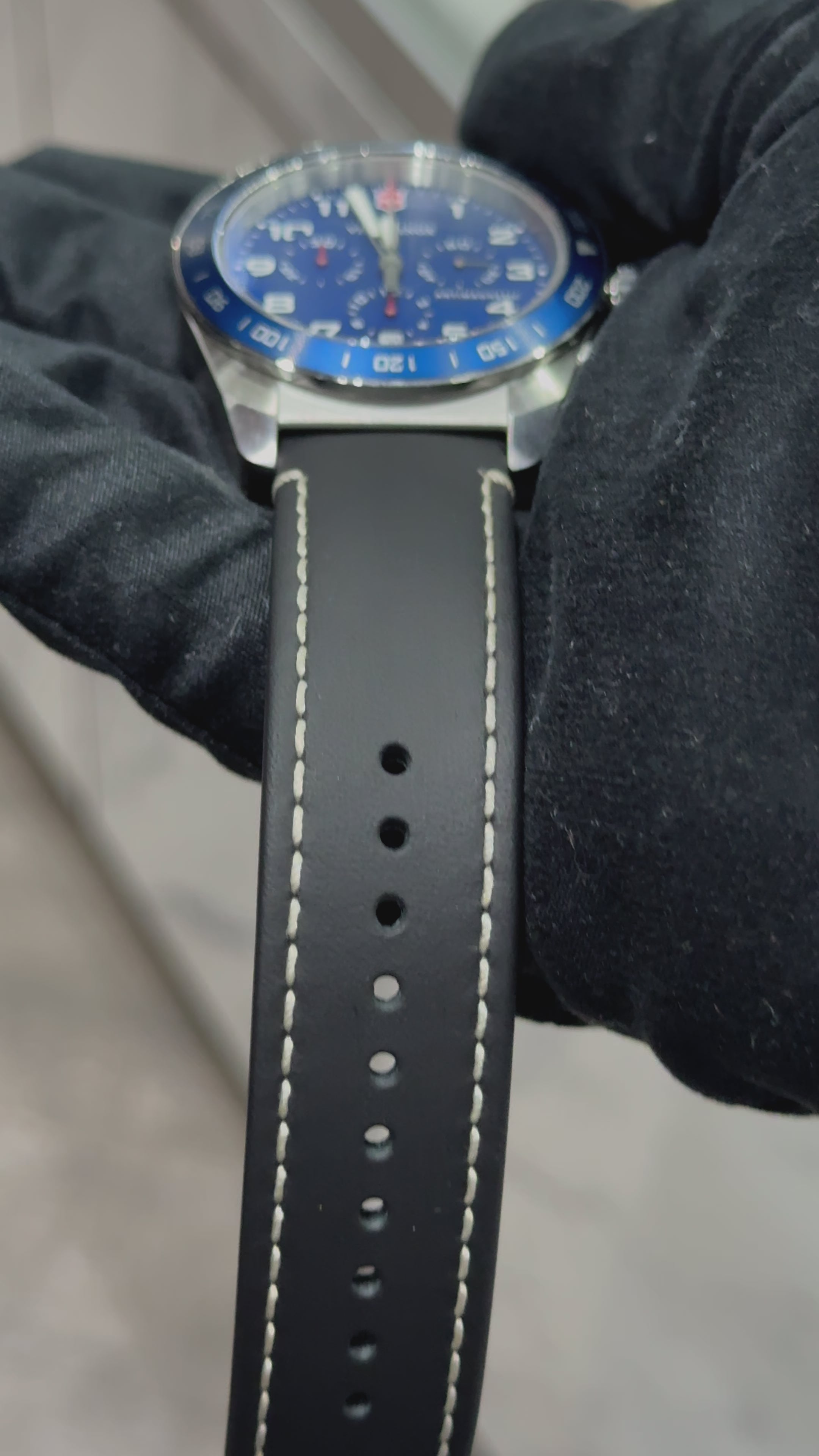 Montre Victorinox - Chronographe Swiss Army Heritage