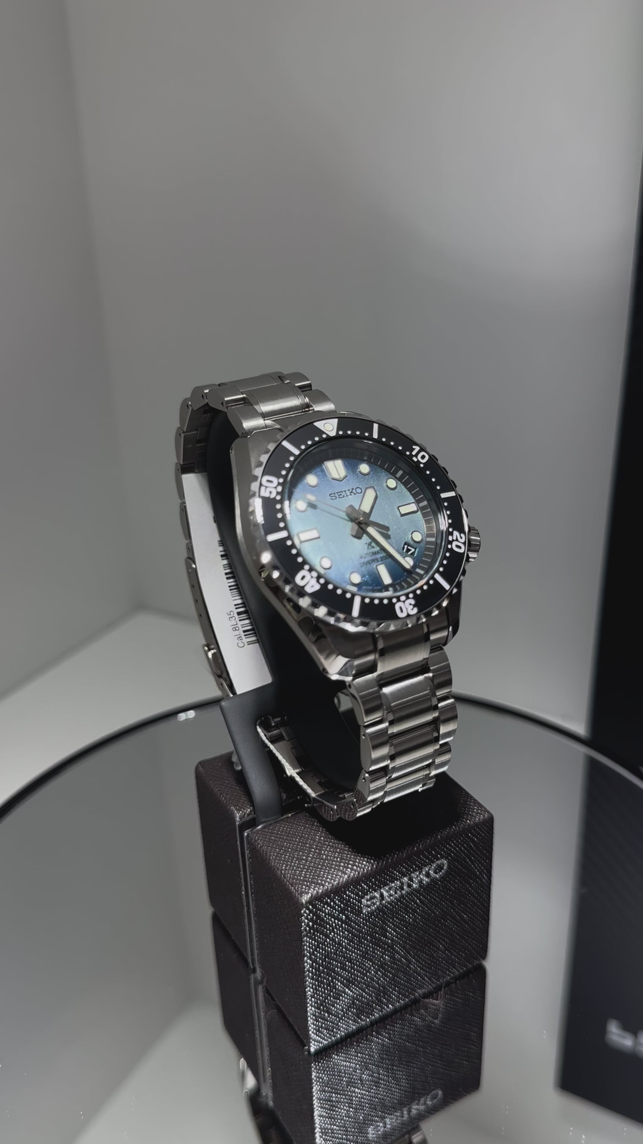 Seiko Prospex - ‘Cave Diving’ 1968 Diver’s Modern Re-interpretation