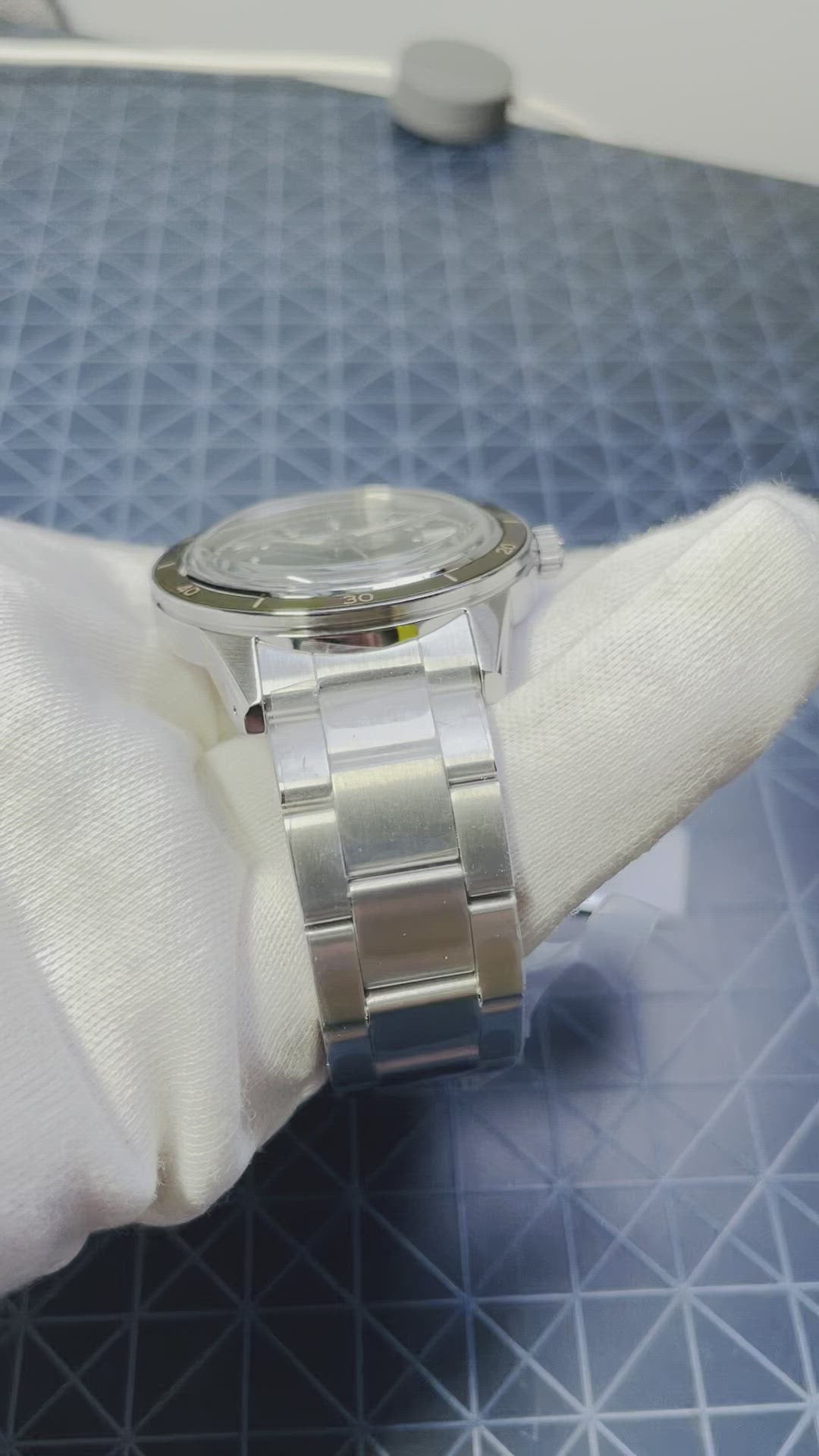 Seiko Presage Automatic 40.8mm - Style60's Series - Green Dial