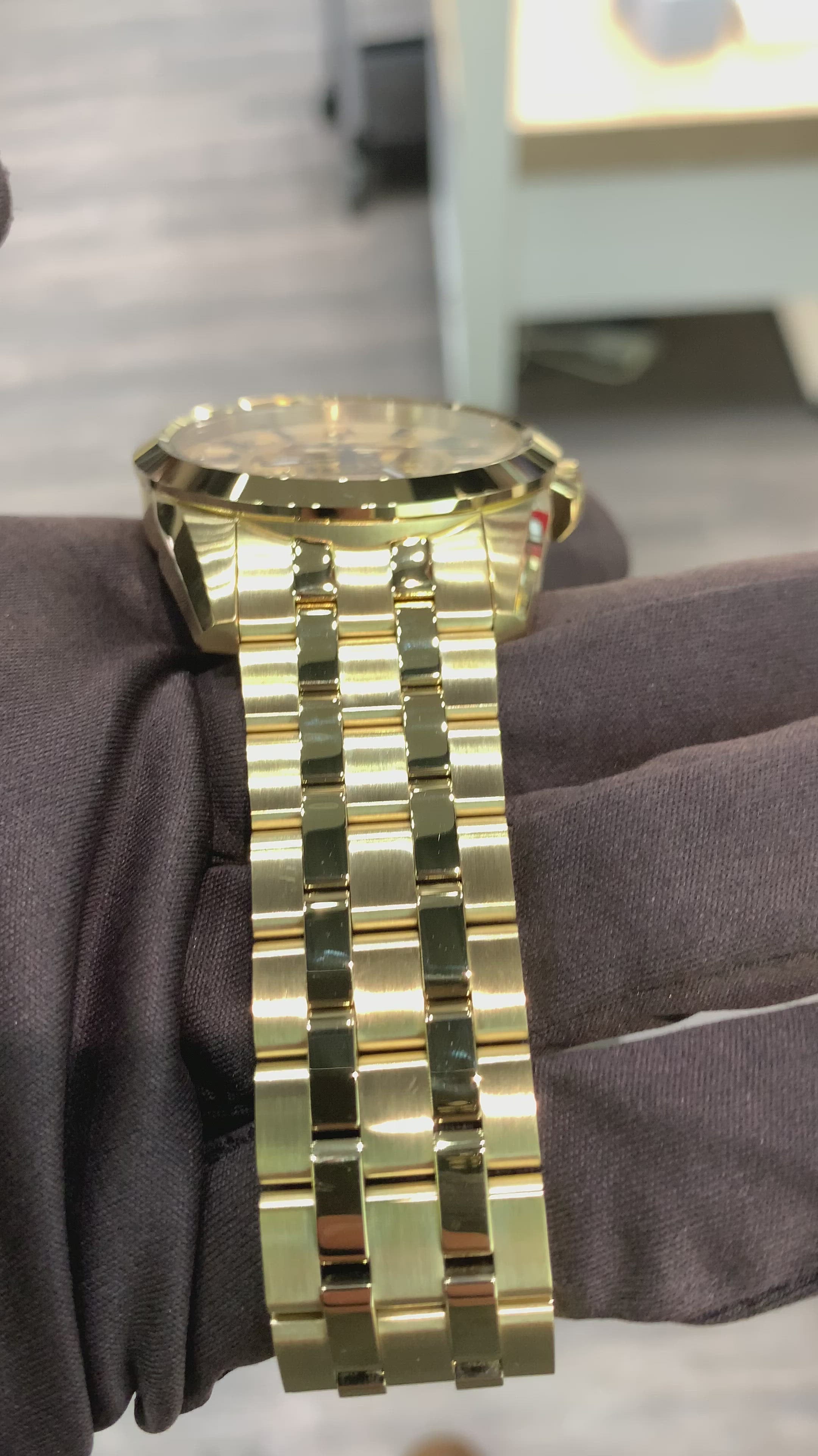 Bulova - Sutton Automatic Gold Tone
