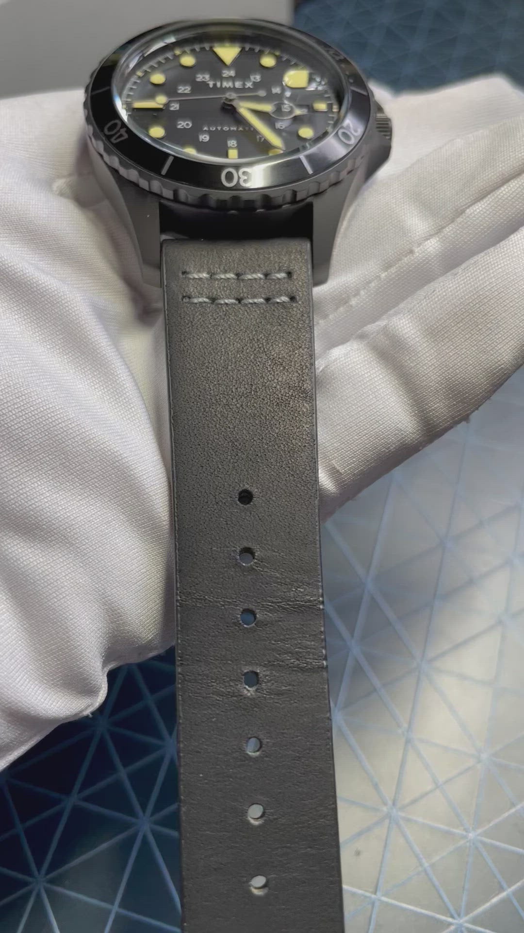 Timex - NAVI XL Automatic Black Steel