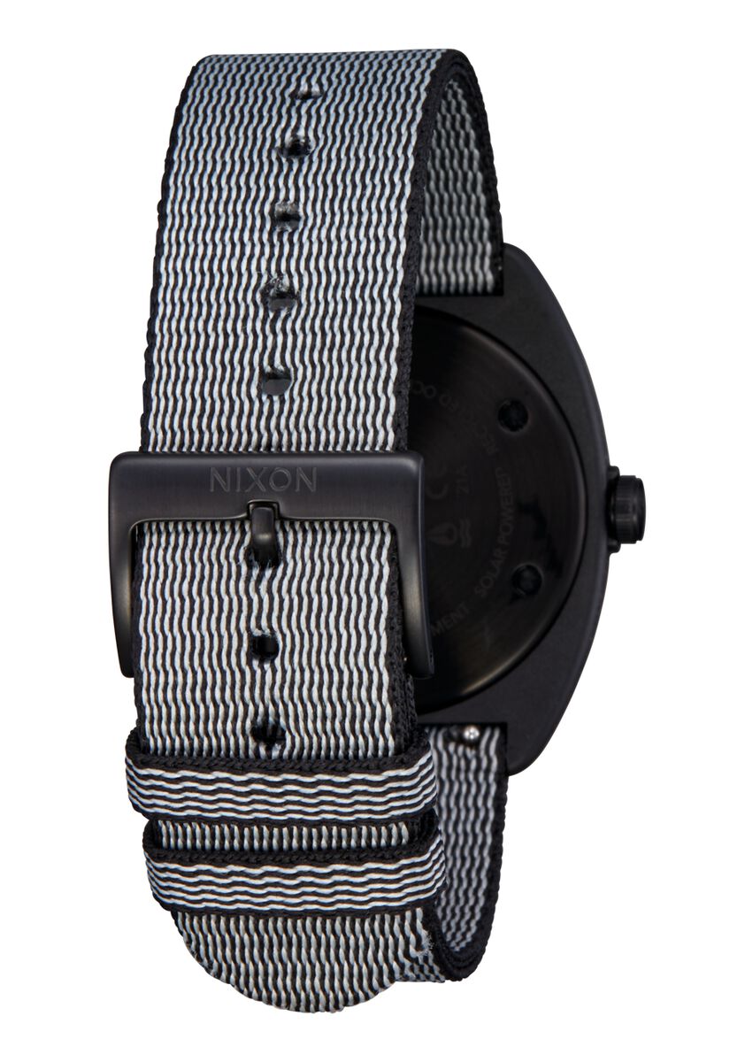 Nixon Light-Wave - A1322-001