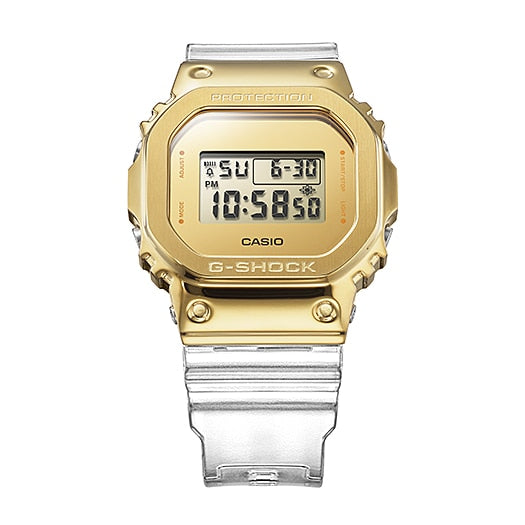 Casio G-Shock - Série GM5600 - Lunette en métal doré