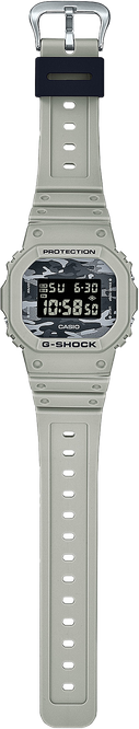 Casio G-Shock -  Digital - DW5600CA-8