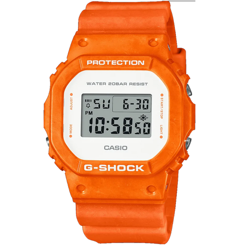 Casio G-Shock -  Digital - DW5600WS-4