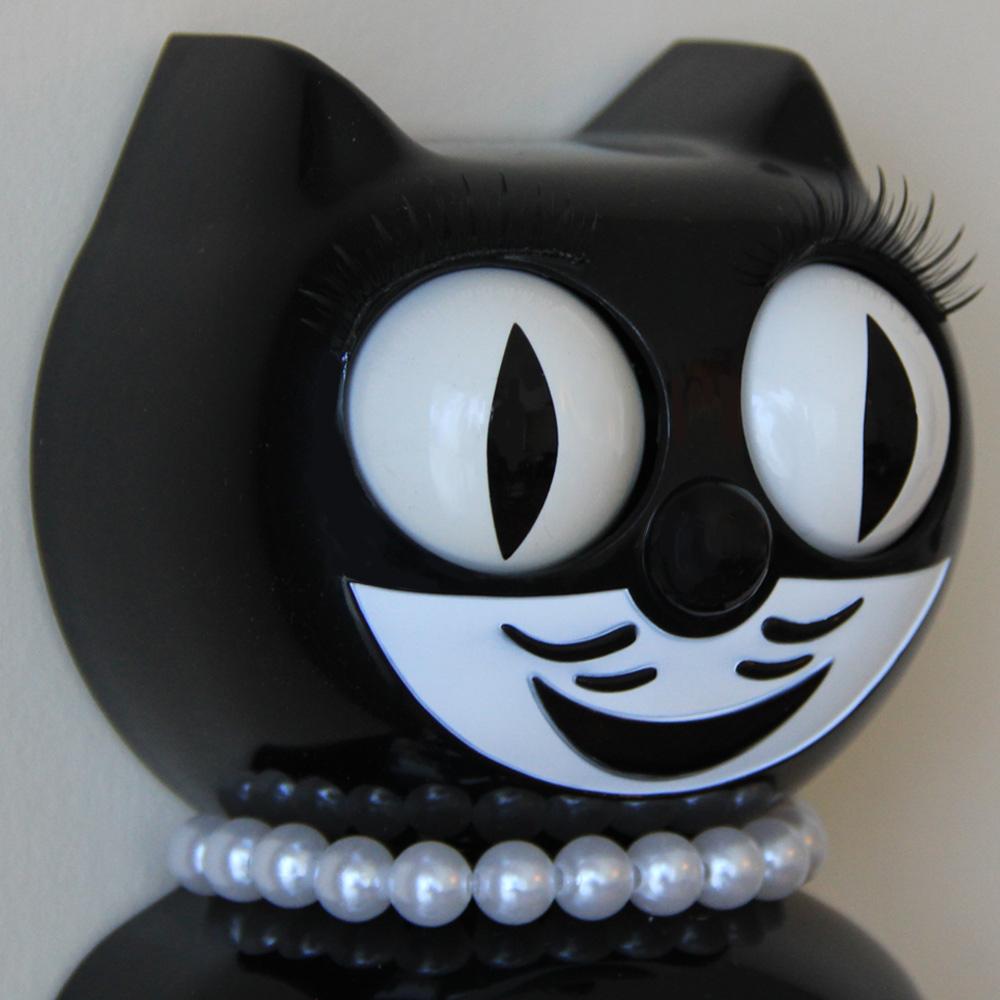 Classic Black Lady  Kit-Cat® Klock