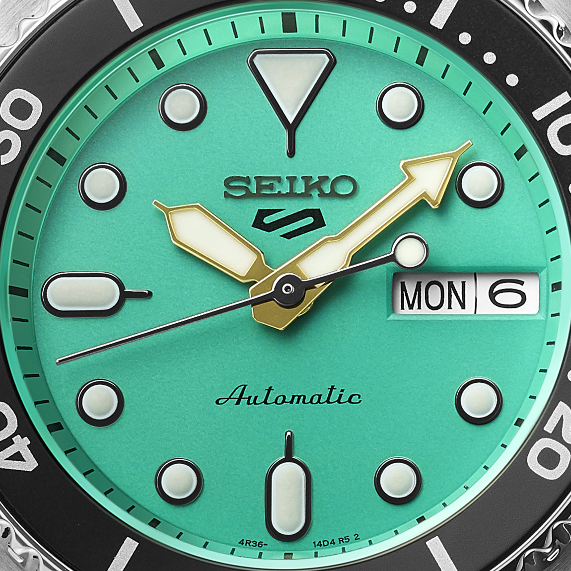 Seiko 5 2025 automatic green dial