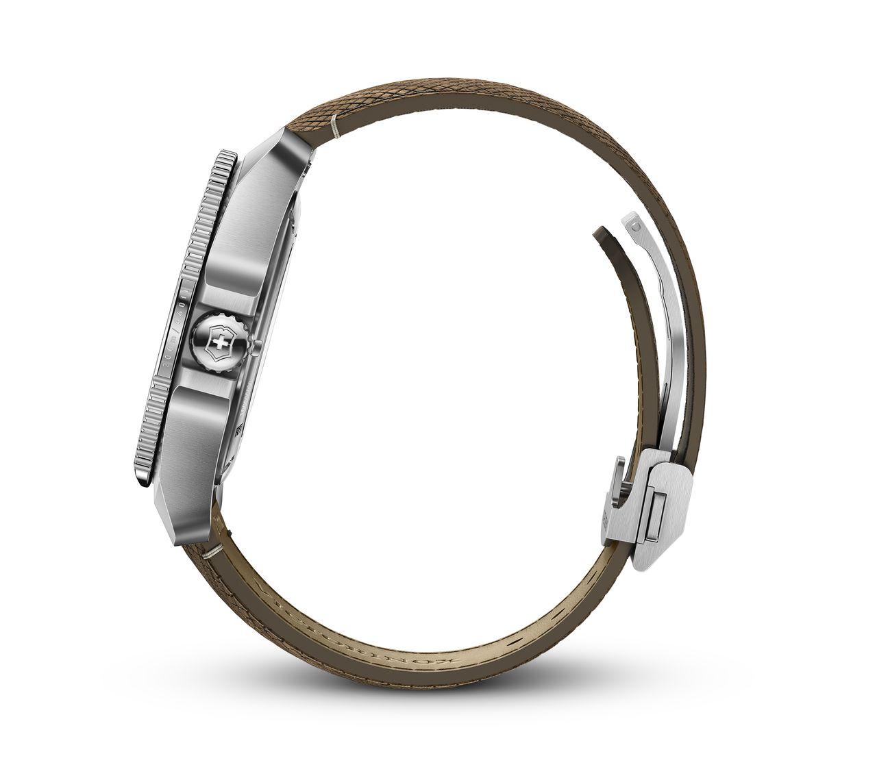 Victorinox Journey 1884 Automatic 241980.1