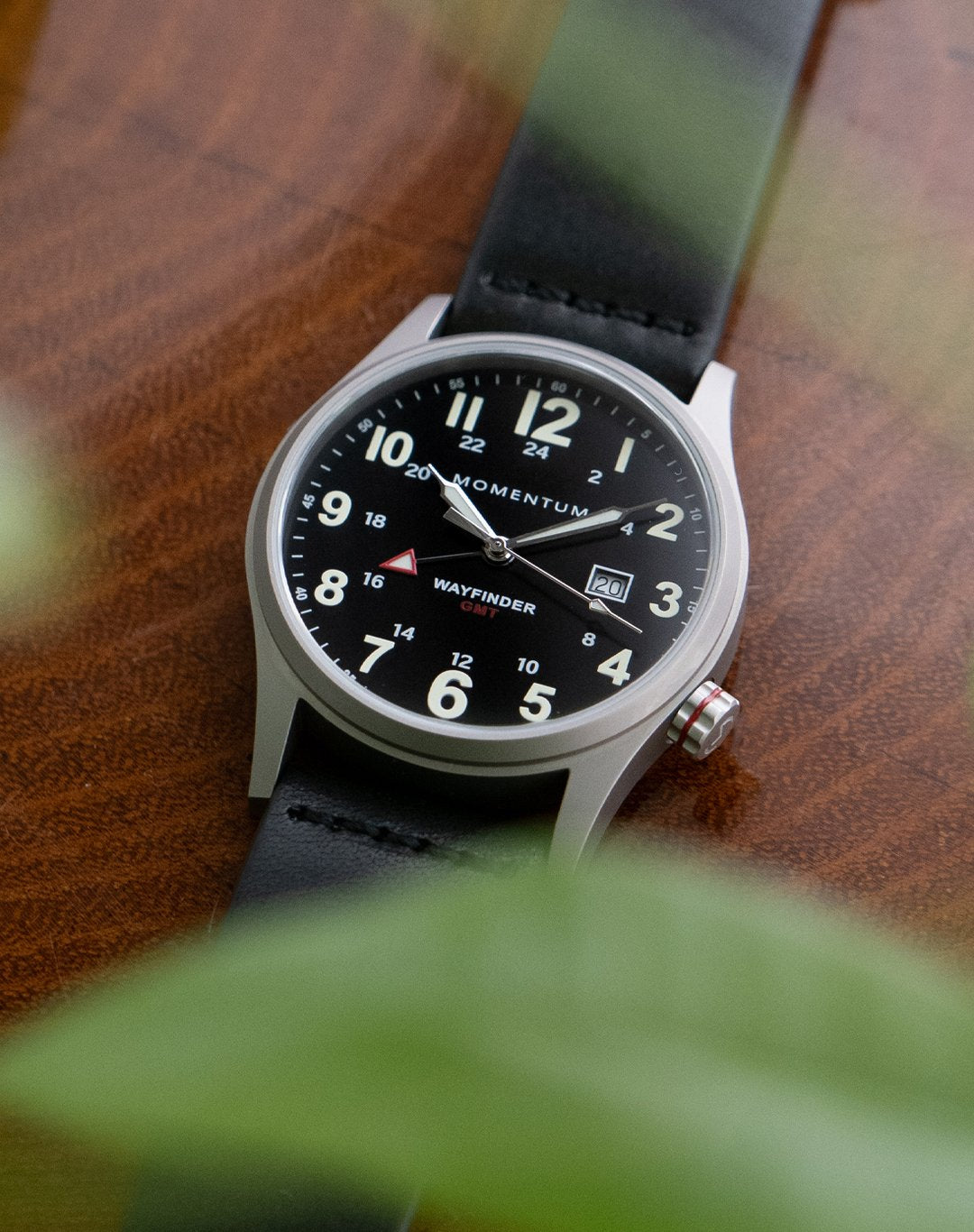 Momentum Smokejumper 44MM