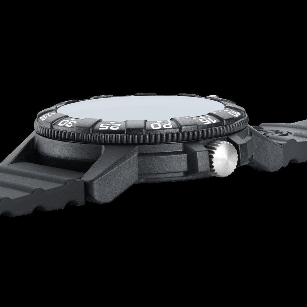 Luminox Navy Seal Watch - Giant Sea Turtle 0320 Series 0335