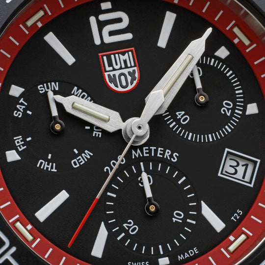 Luminox - Pacific Diver Chrono - Red