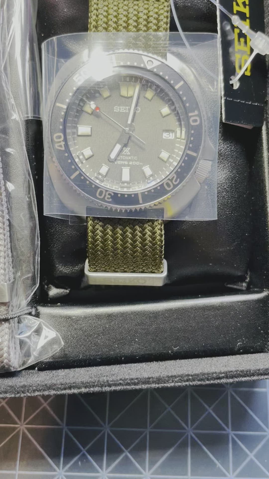 Seiko Prospex - 6105 Divers' Re-Craft - Grey Dial