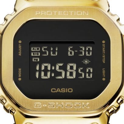 Casio G-Shock - Black & Gold GM5600G-9